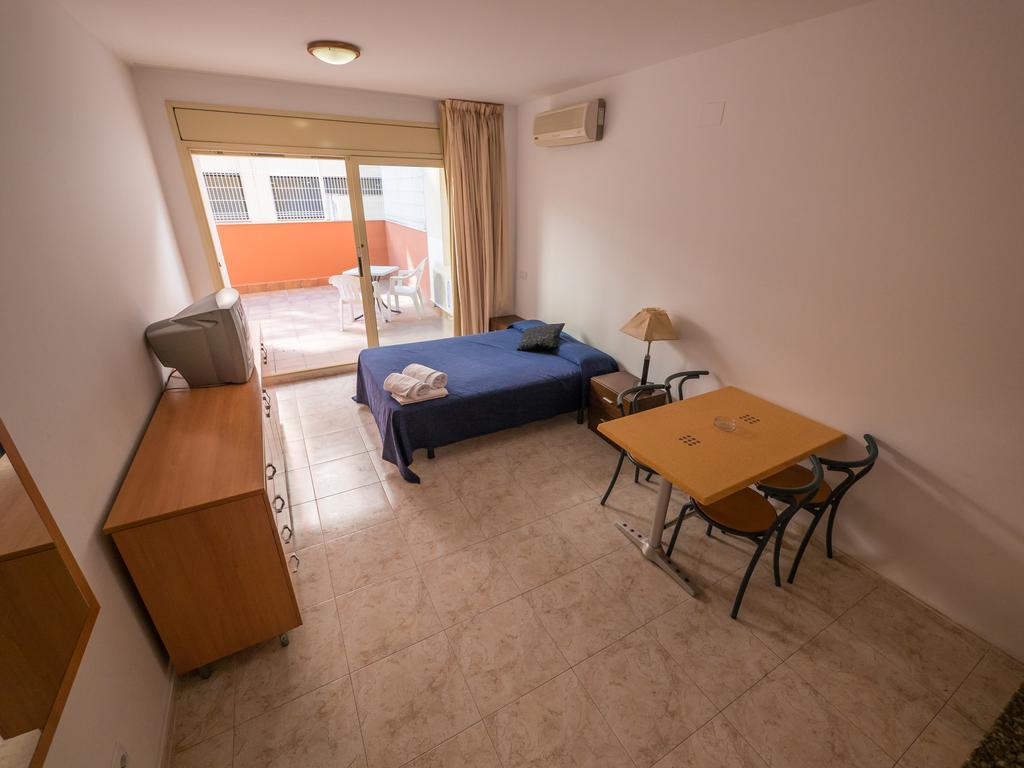 Apartaments Ar Easy Santa Anna II Lloret de Mar Esterno foto