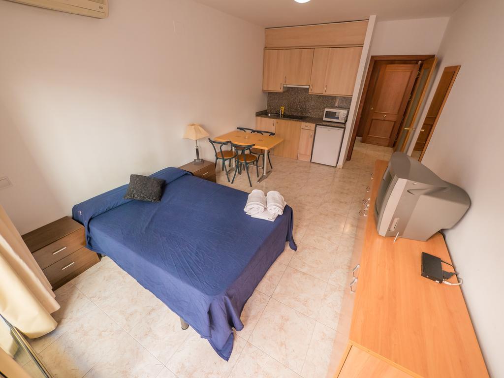 Apartaments Ar Easy Santa Anna II Lloret de Mar Esterno foto