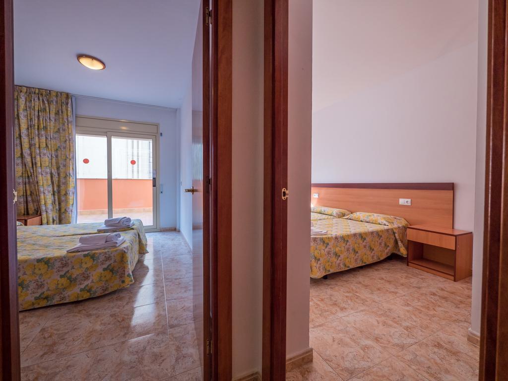 Apartaments Ar Easy Santa Anna II Lloret de Mar Esterno foto