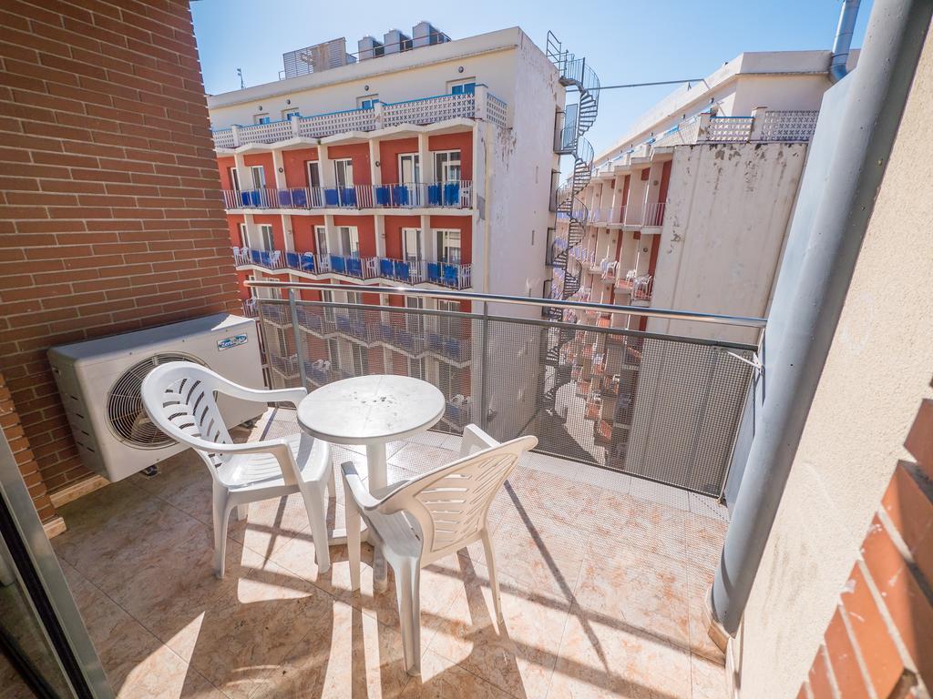 Apartaments Ar Easy Santa Anna II Lloret de Mar Esterno foto