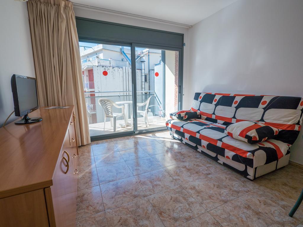 Apartaments Ar Easy Santa Anna II Lloret de Mar Esterno foto